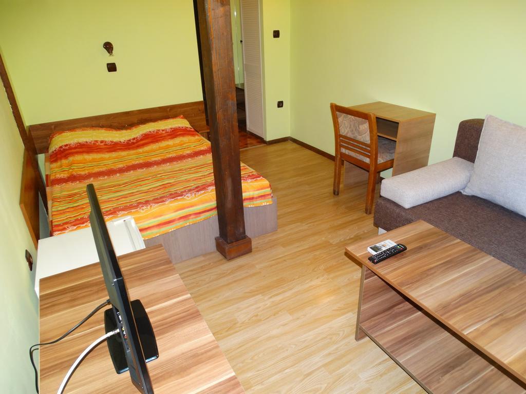 Hotel Grivitsa Pleven Pokoj fotografie